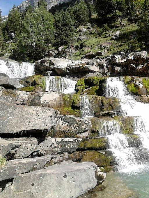 La Borda De Allue Huesca Bagian luar foto